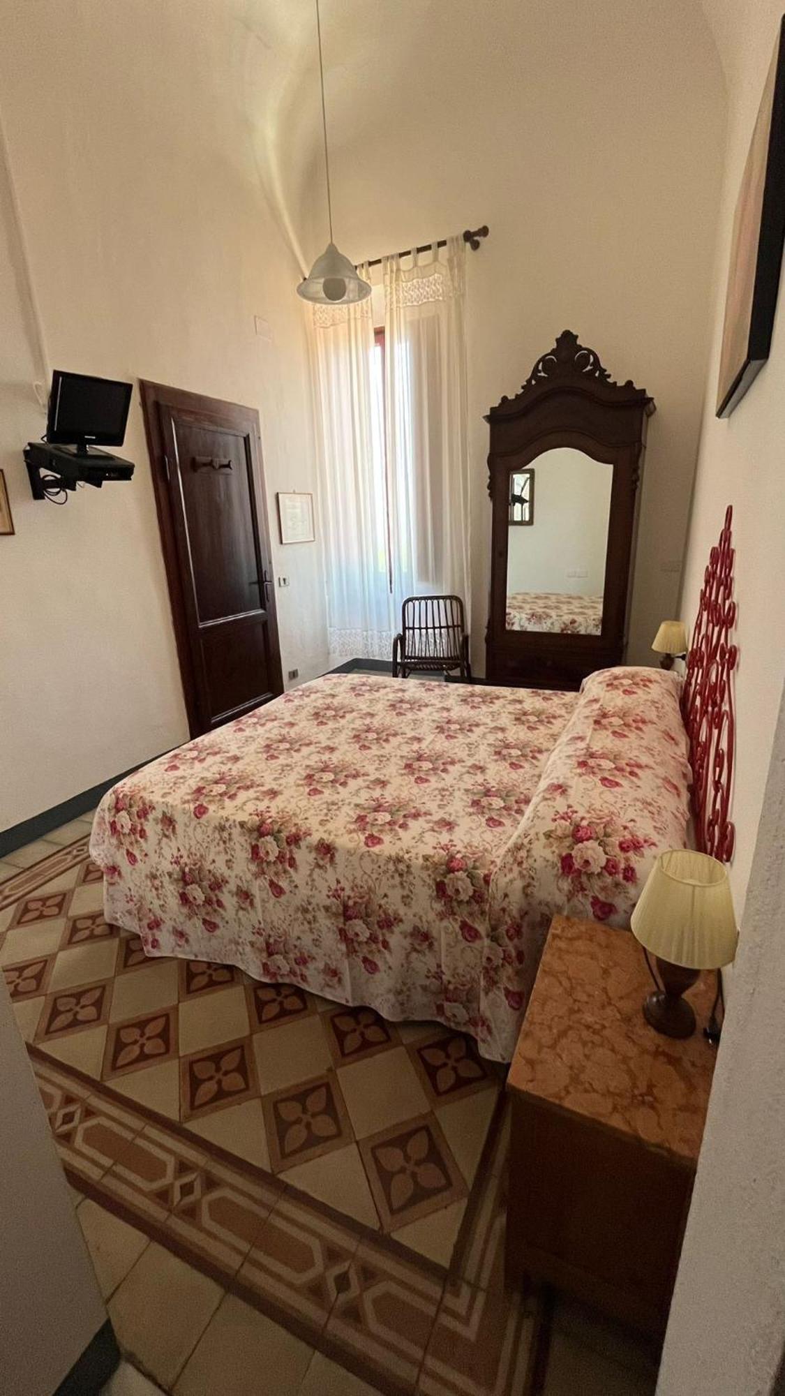 Albergo Pensione Bartoli 卡斯蒂利翁切洛 外观 照片